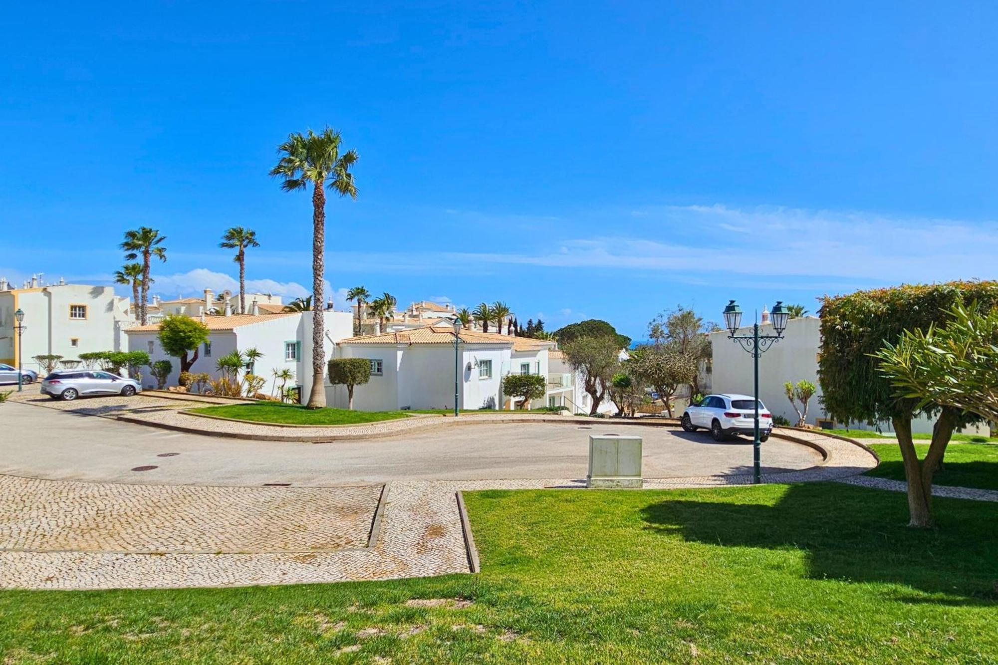 בודנס Quinta Da Floresta - Santo Antonio Villas, Golf & Spa מראה חיצוני תמונה
